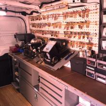 mister locksmith garage doors 